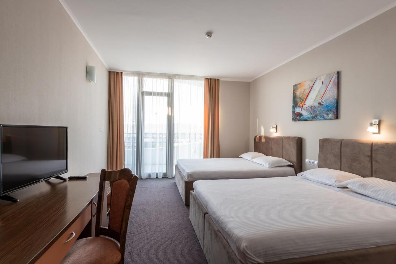 סאני ביץ' Trakia Plaza Hotel & Apartments מראה חיצוני תמונה
