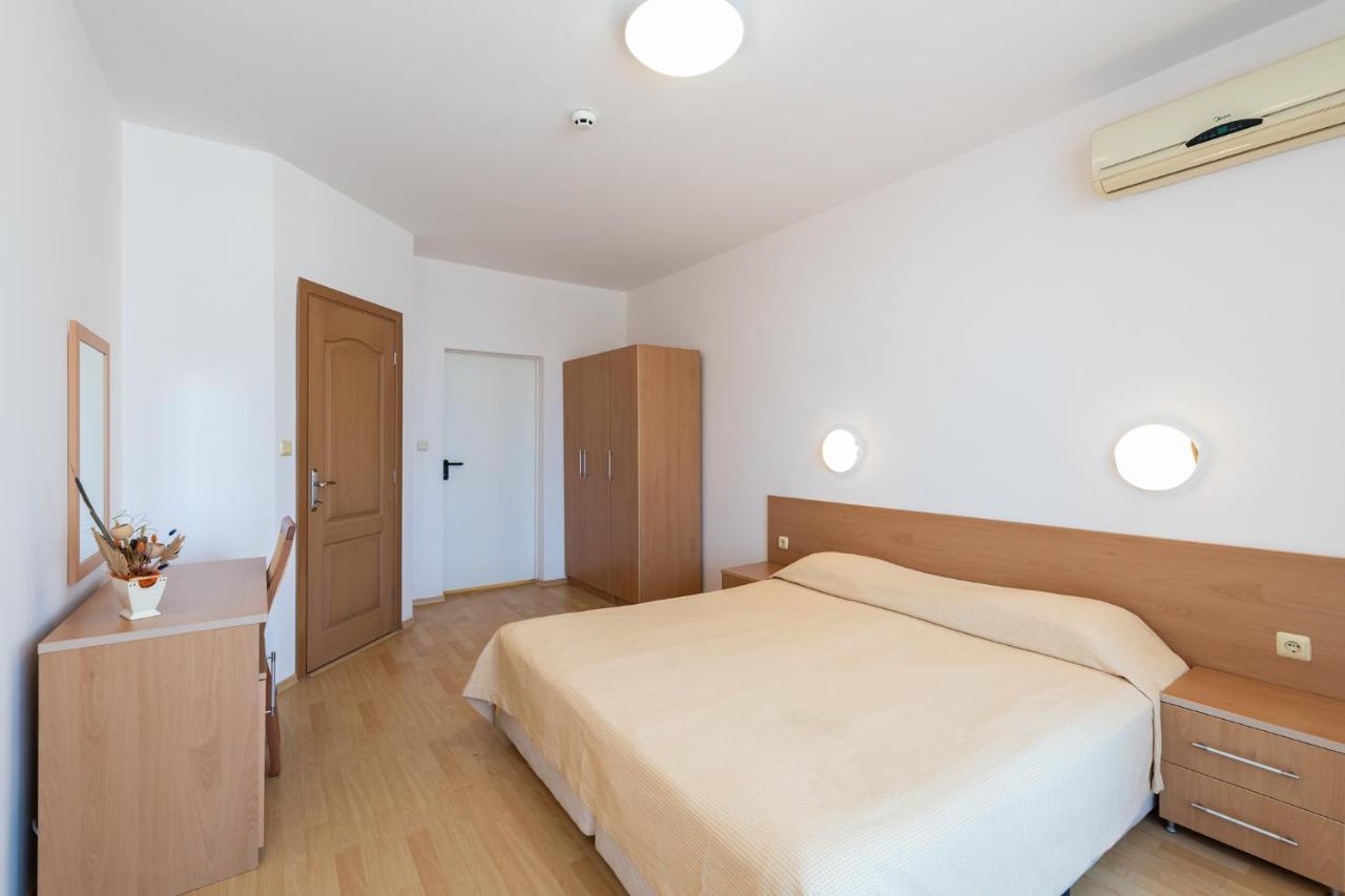 סאני ביץ' Trakia Plaza Hotel & Apartments מראה חיצוני תמונה