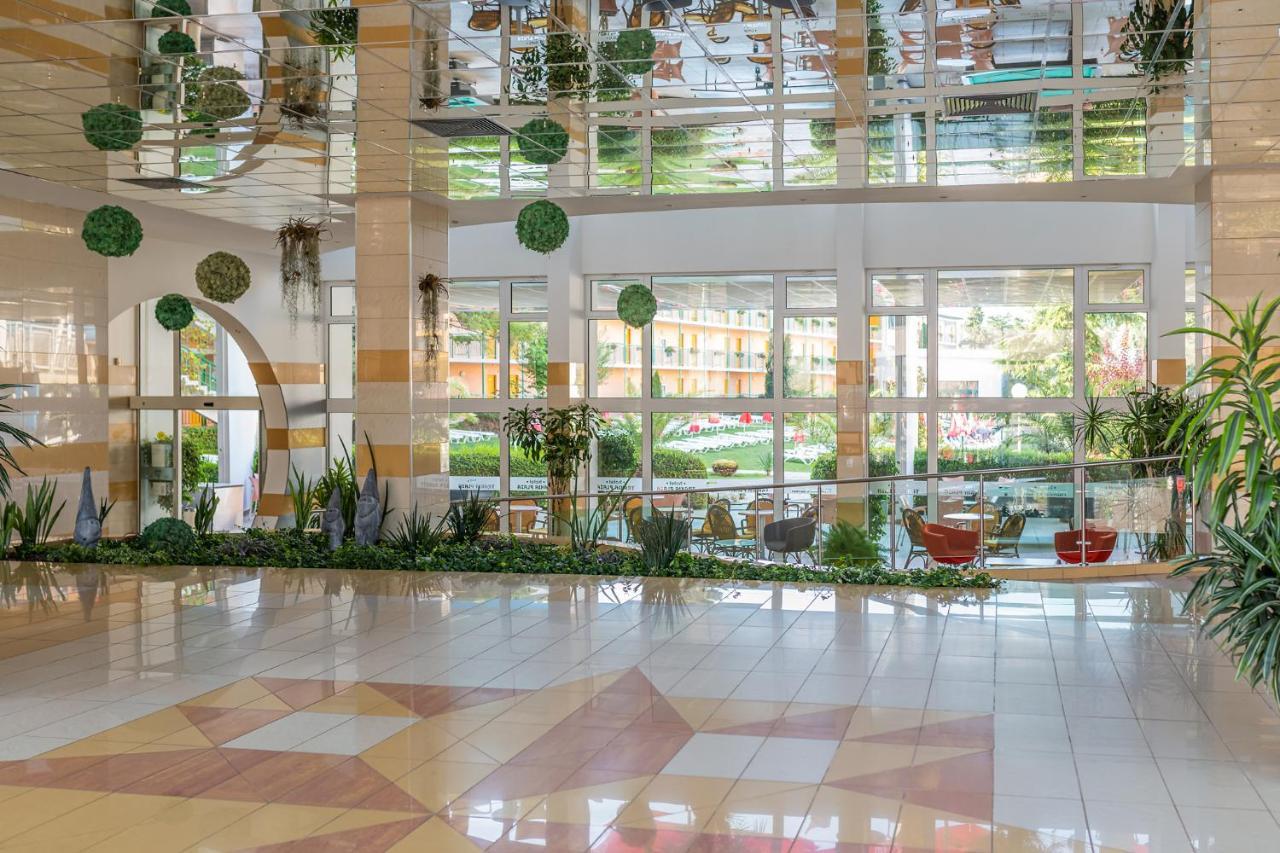 סאני ביץ' Trakia Plaza Hotel & Apartments מראה חיצוני תמונה