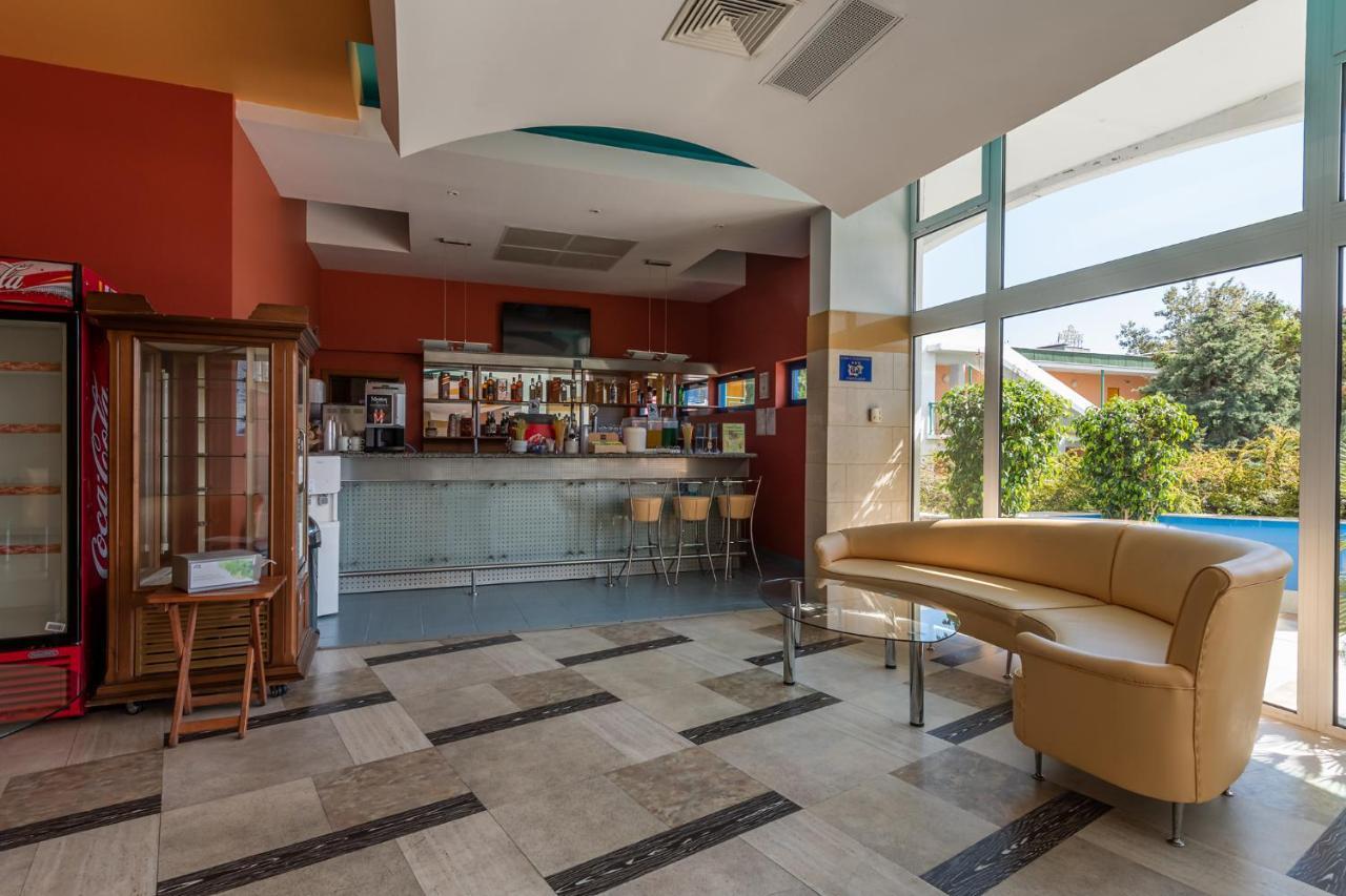 סאני ביץ' Trakia Plaza Hotel & Apartments מראה חיצוני תמונה